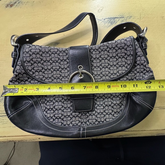 Coach Bag - Picture 4 of 12